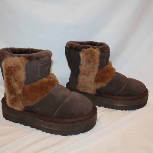 UGG WOMEN'S CHILLAPEAK CLASSIC SHORT SUEDE SHEARLING LINED BOOTS BROWN - Picture 7 of 8